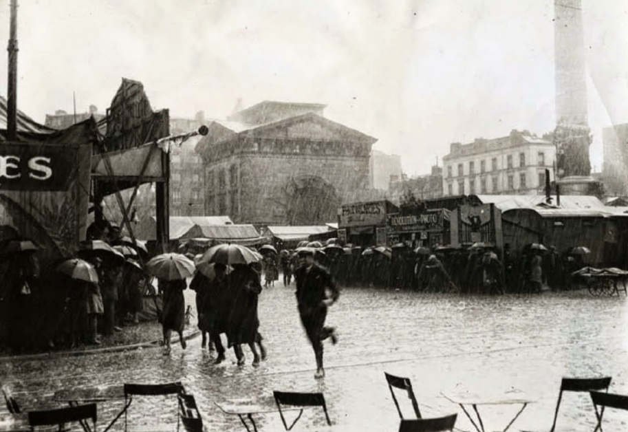 30 images inoubliables qui capturent l’essence de la vie en France au début des années 1930.sn