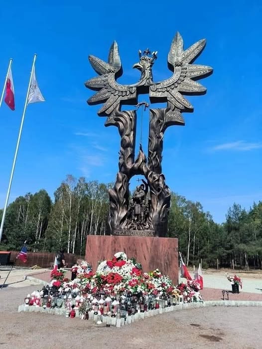 Rzeź Wołyńska – Pomnik Pamięci, który przemawia milczeniem