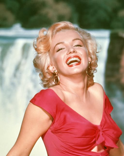 Marilyn Monroe: Ein zerbrochener Traum, geschrieben im Kino_DE